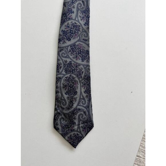 Vintage Christian Dior Silk Tie Gray Navy Purple Paisley Made in USA Italy - Picture 15 of 15